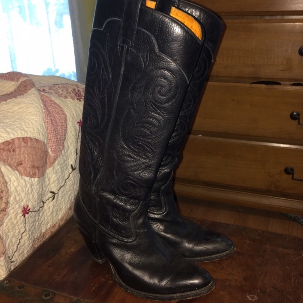 Rare FRYE Deadstock Black Leather Mustang Boots